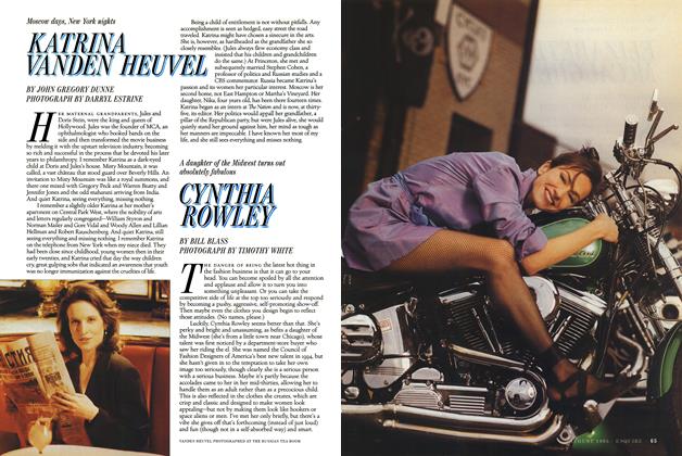 その他 Esquire  oct 2002 Women We Love Esquire Magazine October 2002 Jennifer Aniston Women We Love